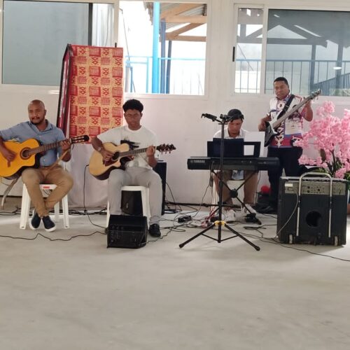 Fandraisana anjara tamin&rsquo;ny fotoam-pivavahana ny Alahady 05 Febroary 2023