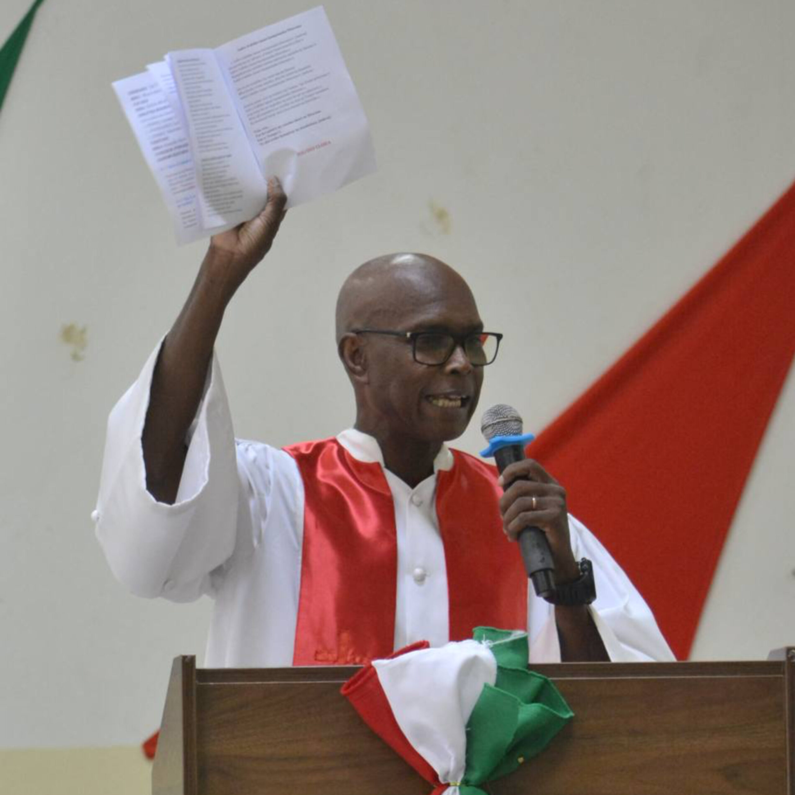 Toriteny 23 jona 2024 | Fotoam-pivavahana iraisam-pinoana