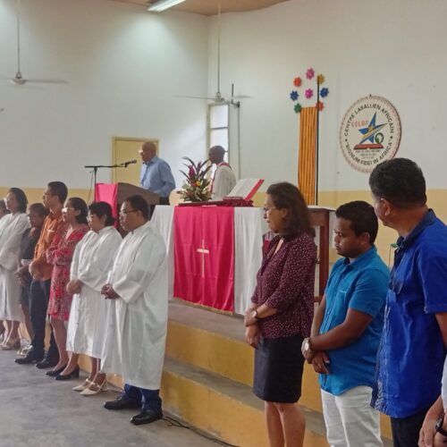 Fitondrana ambavaka ny Diakona sy ny Vaomiera